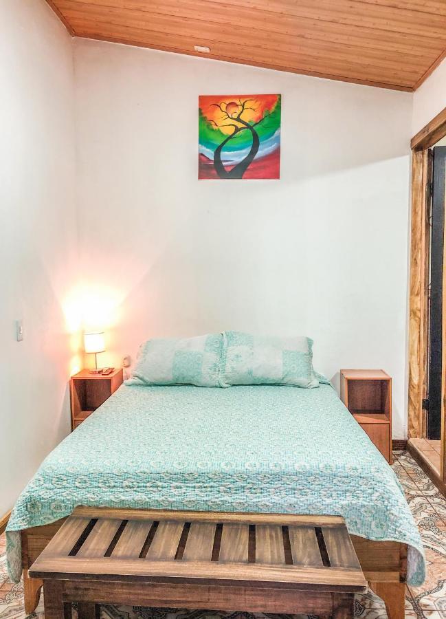 Monte Fresco Hostel Boutique Puntarenas Exterior foto